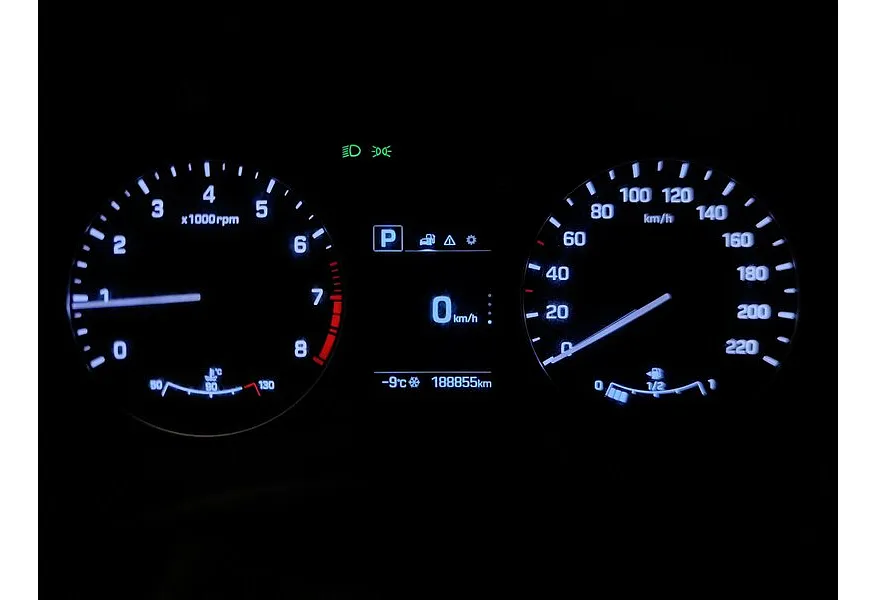 Hyundai Creta 2.0 AT AWD (149 л.с.) Travel Белый в АВИЛОН. Слайд №17