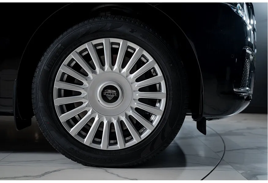 AURUS Komendant 4.4 AWD AT (598 л.с.) Черный в АВИЛОН. Слайд №12