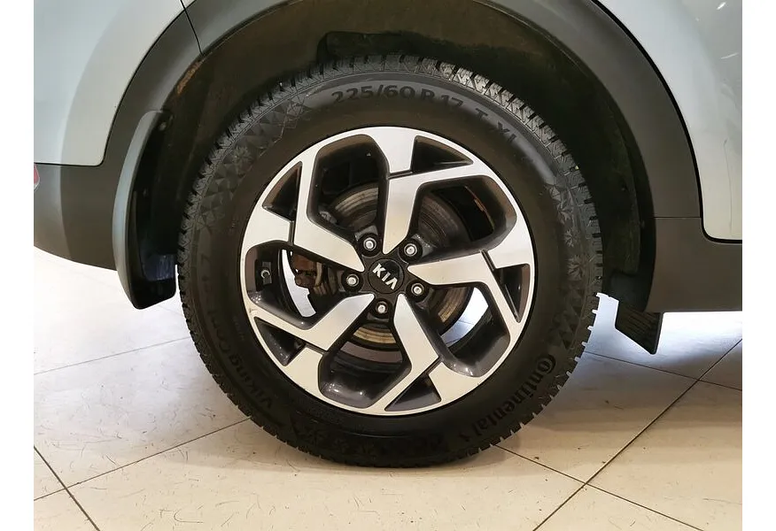 Kia Sportage 2.0 MPI AT 4WD (150 л.с.) Luxe Серый в АВИЛОН. Слайд №9