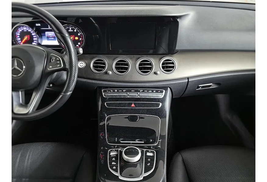 Mercedes-Benz E-Класс E 200 9G-TRONIC (184 л.с.) Business Черный в АВИЛОН. Слайд №8