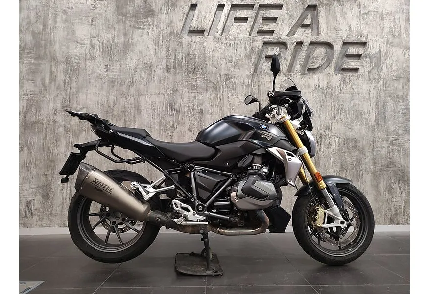 BMW Motorrad R 1250 R R 1250 R 1254 см³ (136) 1254 Черный в АВИЛОН. Слайд №4