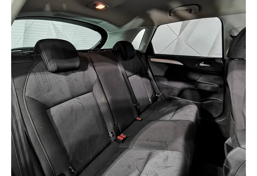 Citroen C4 1.6 VTi AT (120 л.с.) Красный в АВИЛОН. Слайд №16