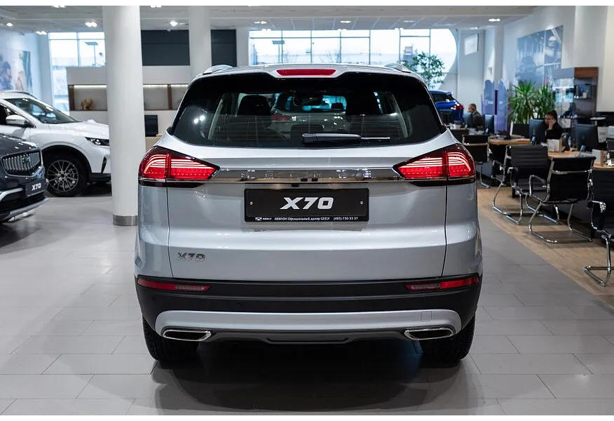 Belgee X70 1.5 AT 2WD (150 л.с.) Style Серебристый в АВИЛОН. Слайд №5