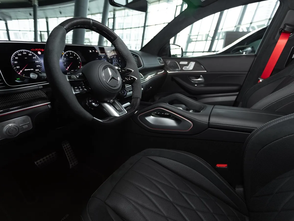 Mercedes-Benz GLE Купе AMG 63 S 9G-TRONIC 4MATIC+ (612 л.с.) Черный в АВИЛОН. Слайд №5