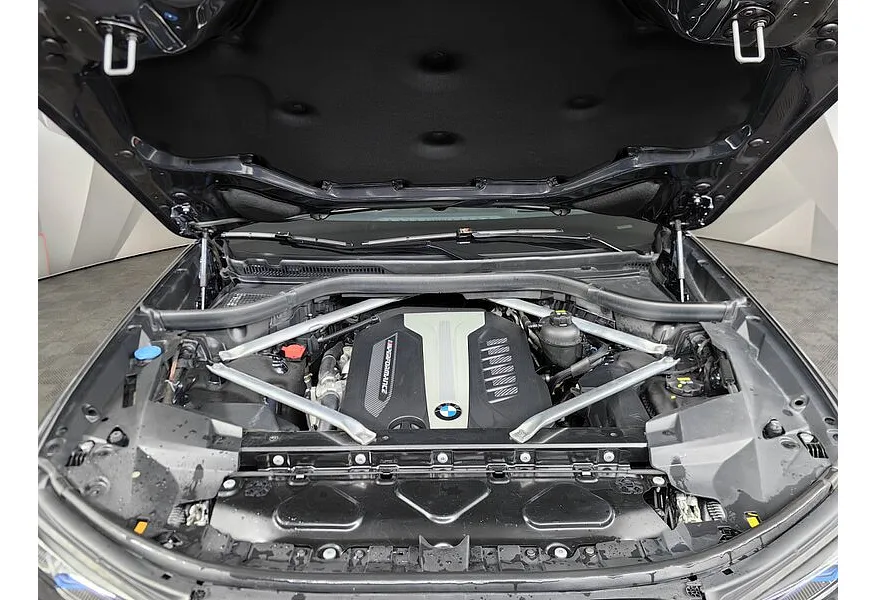 BMW X7 M50d Серый в АВИЛОН. Слайд №10