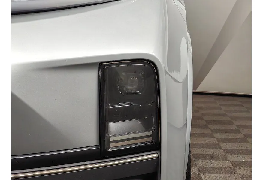 Li Auto L9 1.5 AT 4WD (449 л.с.) Ultra Серый в АВИЛОН. Слайд №10