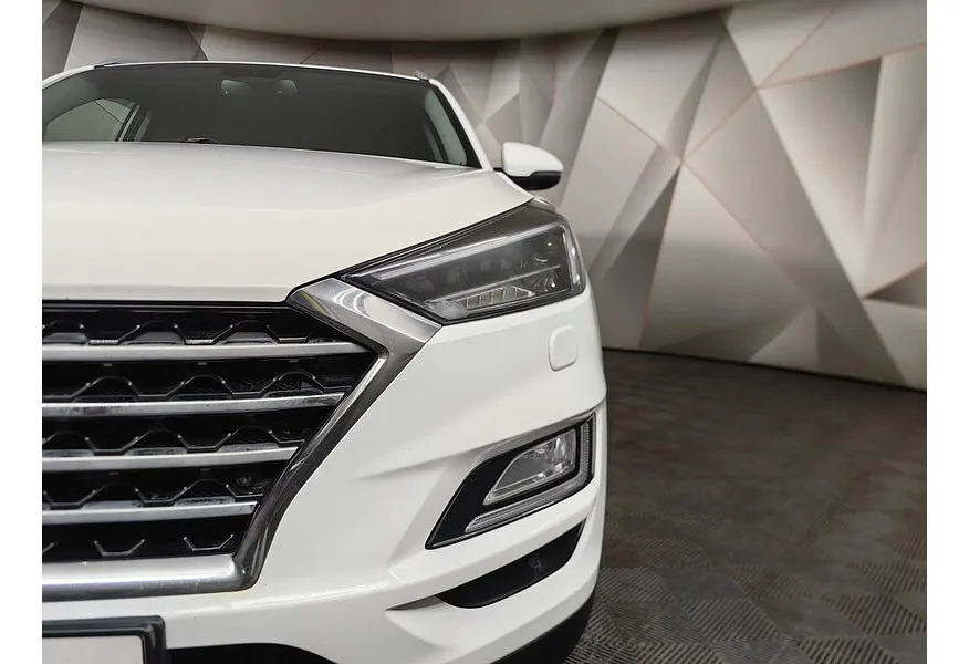 Hyundai Tucson 2.0 (185 л.с.) Diesel-8AT - 4WD Dynamic Белый в АВИЛОН. Слайд №10