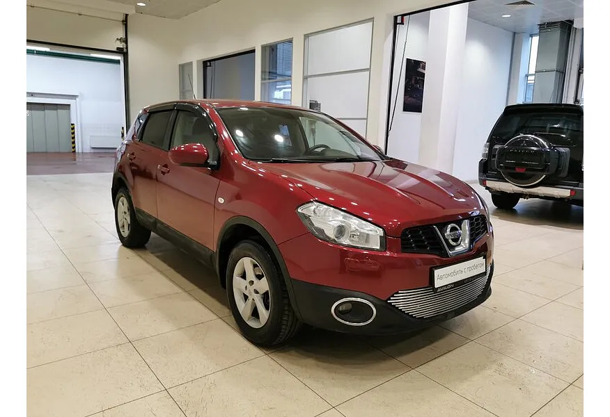 Nissan Qashqai 2.0 MT FWD (141 л.с.) Красный в АВИЛОН. Слайд №3