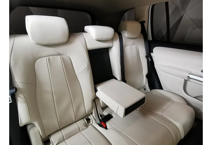 Mercedes-Benz GLB 200 d 8G-DCT 4MATIC (150 л.с.) Progressive Белый в АВИЛОН. Слайд №17