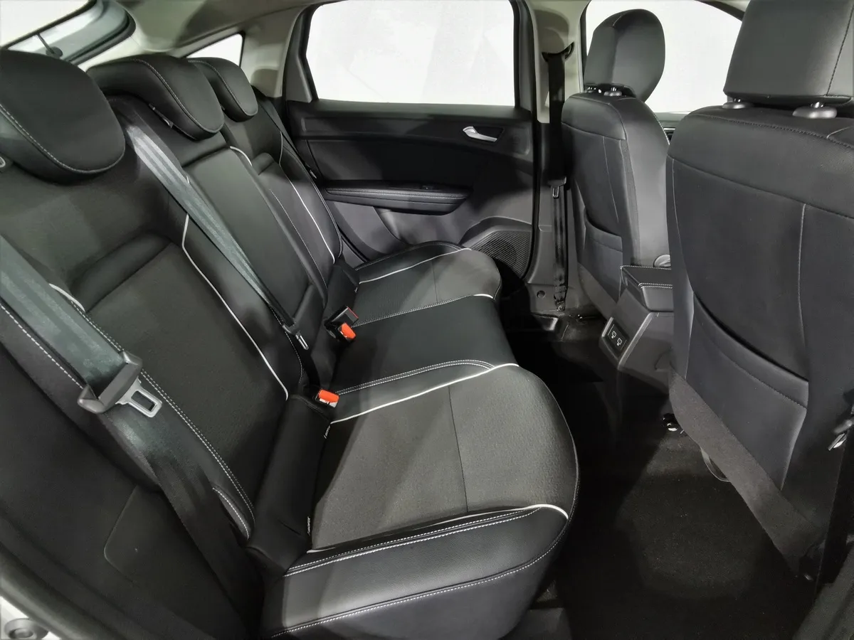 Renault Arkana 1.3 CVT 2WD (150 л.с.) Серый в АВИЛОН. Слайд №15