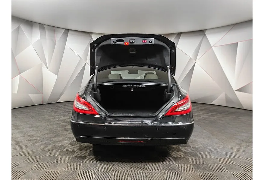 Mercedes-Benz CLS CLS 350 BlueEfficiency 7G-Tronic Plus (306 л.с.) Черный в АВИЛОН. Слайд №11