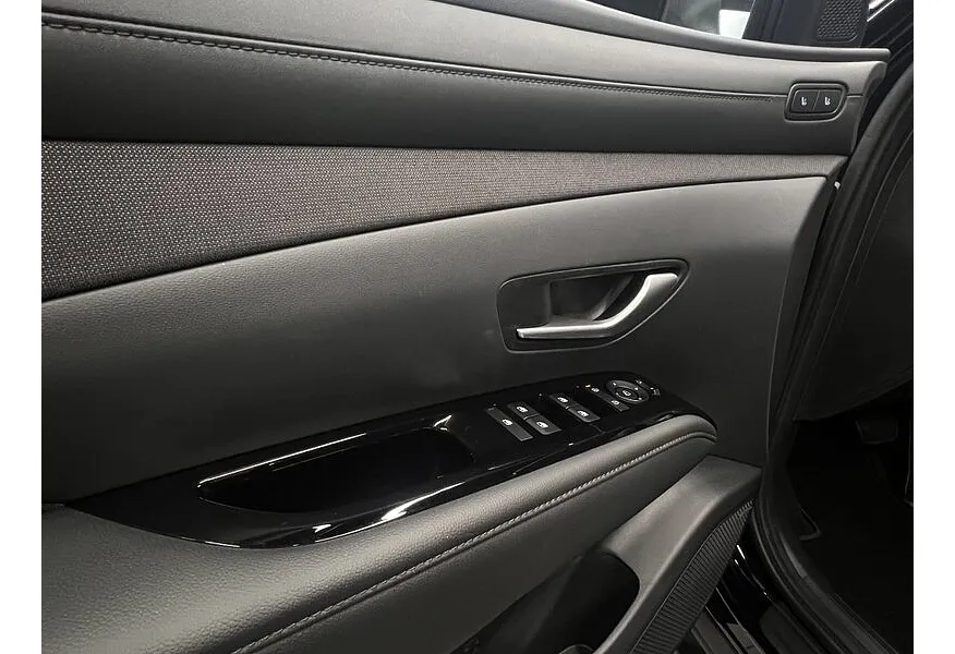 LIVE. Слайд №16