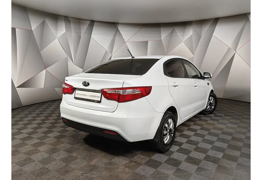 Kia Rio 1.6 MT (123 л.с.) Белый в АВИЛОН. Слайд №2