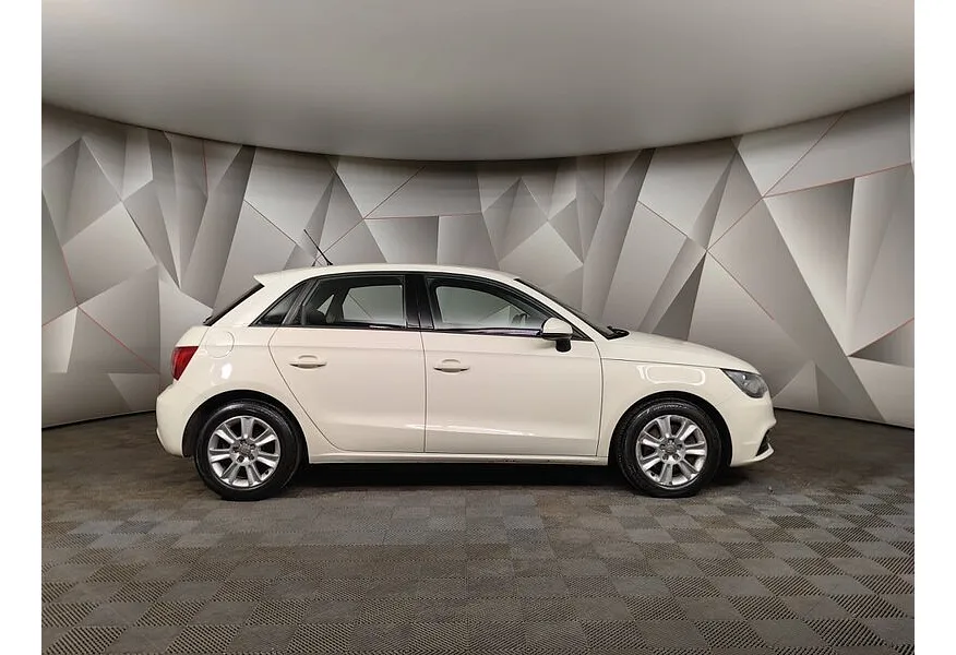 Audi A1 1.4 TFSI S-tronic (122 л.с.) Белый в АВИЛОН. Слайд №6