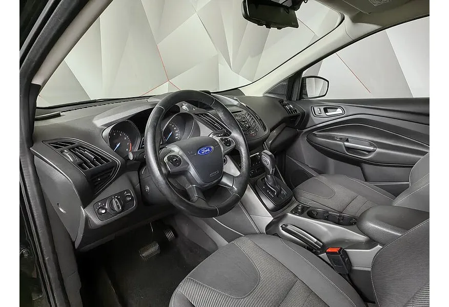 Ford Kuga 1.5 EcoBoost AT AWD (150 л.с.) Titanium Черный в АВИЛОН. Слайд №9