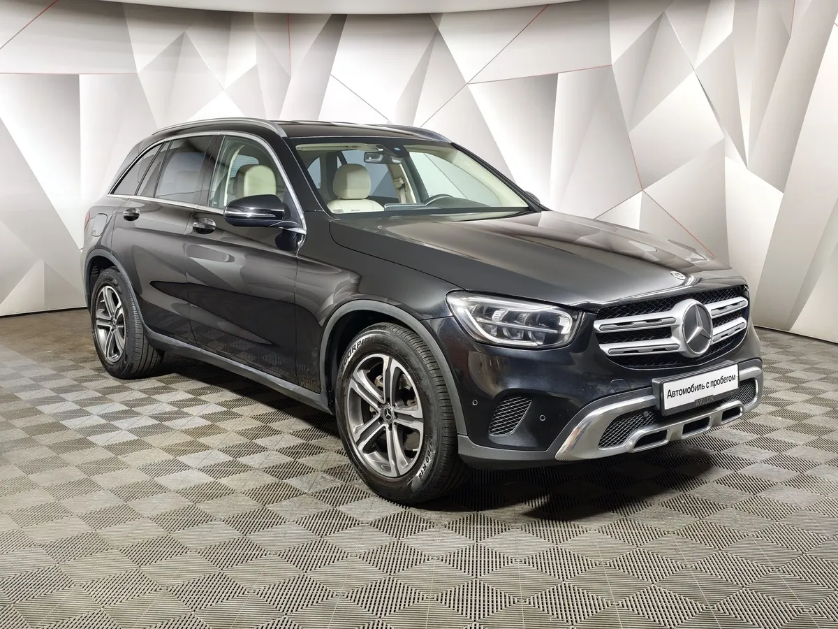 Mercedes-Benz GLC 200 9G-TRONIC 4MATIC (197 л.с.) Premium (Локальная сборка) Черный в АВИЛОН. Слайд №3