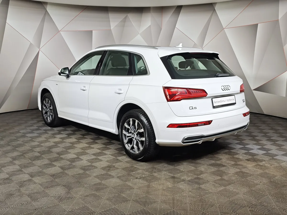 Audi Q5 2.0 TFSI S tronic quattro (249 л.с.) Advance Белый в АВИЛОН. Слайд №4