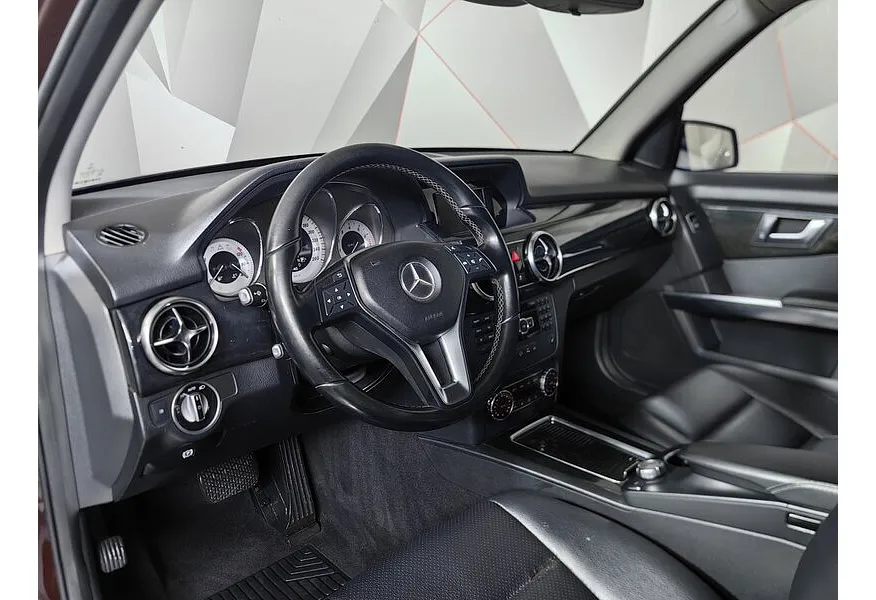 Mercedes-Benz GLK GLK 300 7G-Tronic 4MATIC (231 л.с.) Коричневый в АВИЛОН. Слайд №12