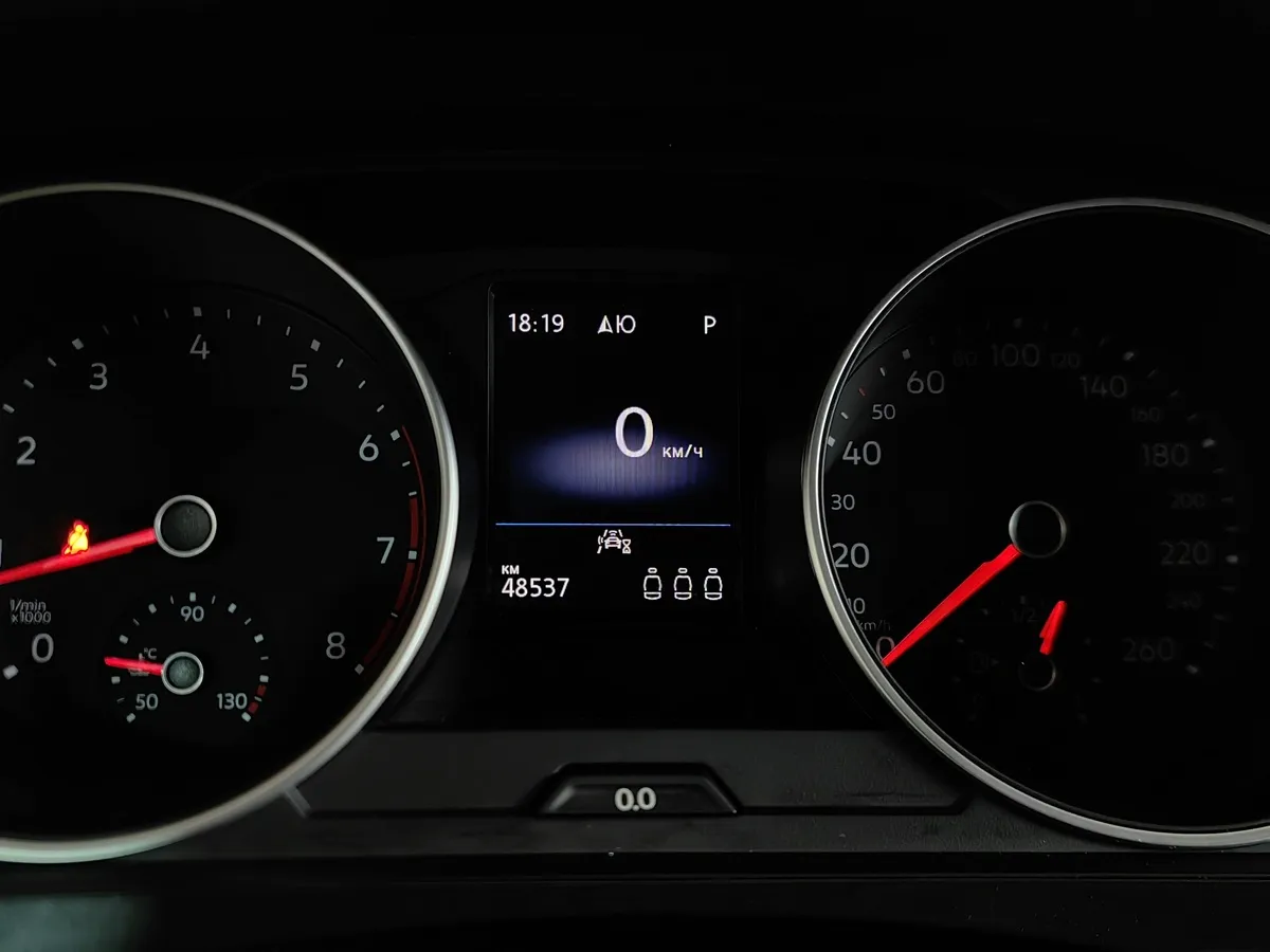 Volkswagen Tiguan 2.0 TSI 4Motion AT (180 л.с.) Status Белый в АВИЛОН. Слайд №17
