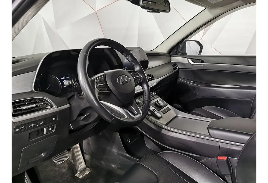 Hyundai Palisade 2.2 - 8AT CRDi (200л.с.) 8 мест Lifestyle Серый в АВИЛОН. Слайд №18