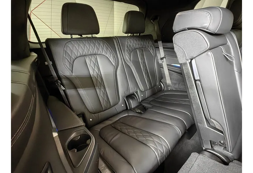 LIVE. Слайд №12