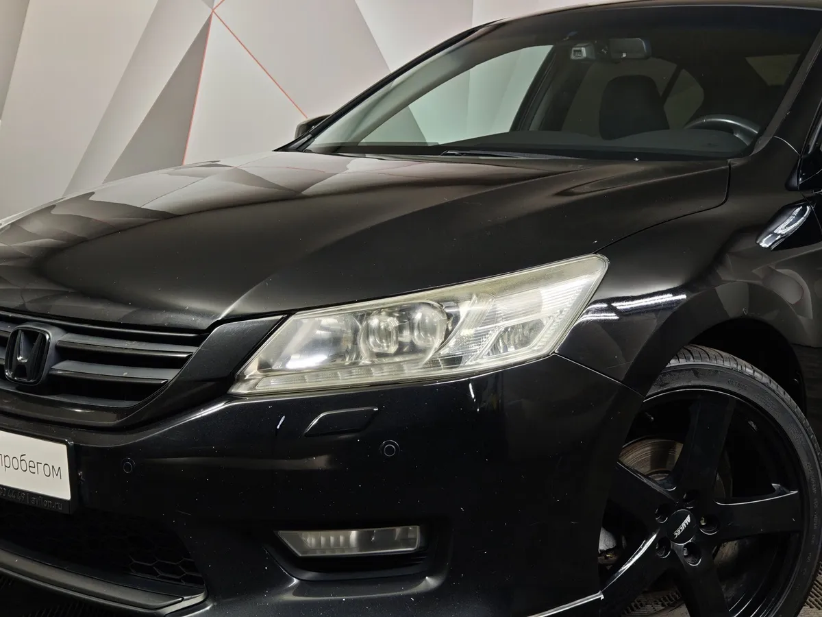 Honda Accord 2.4 AT (180 л.с.) Черный в АВИЛОН. Слайд №10
