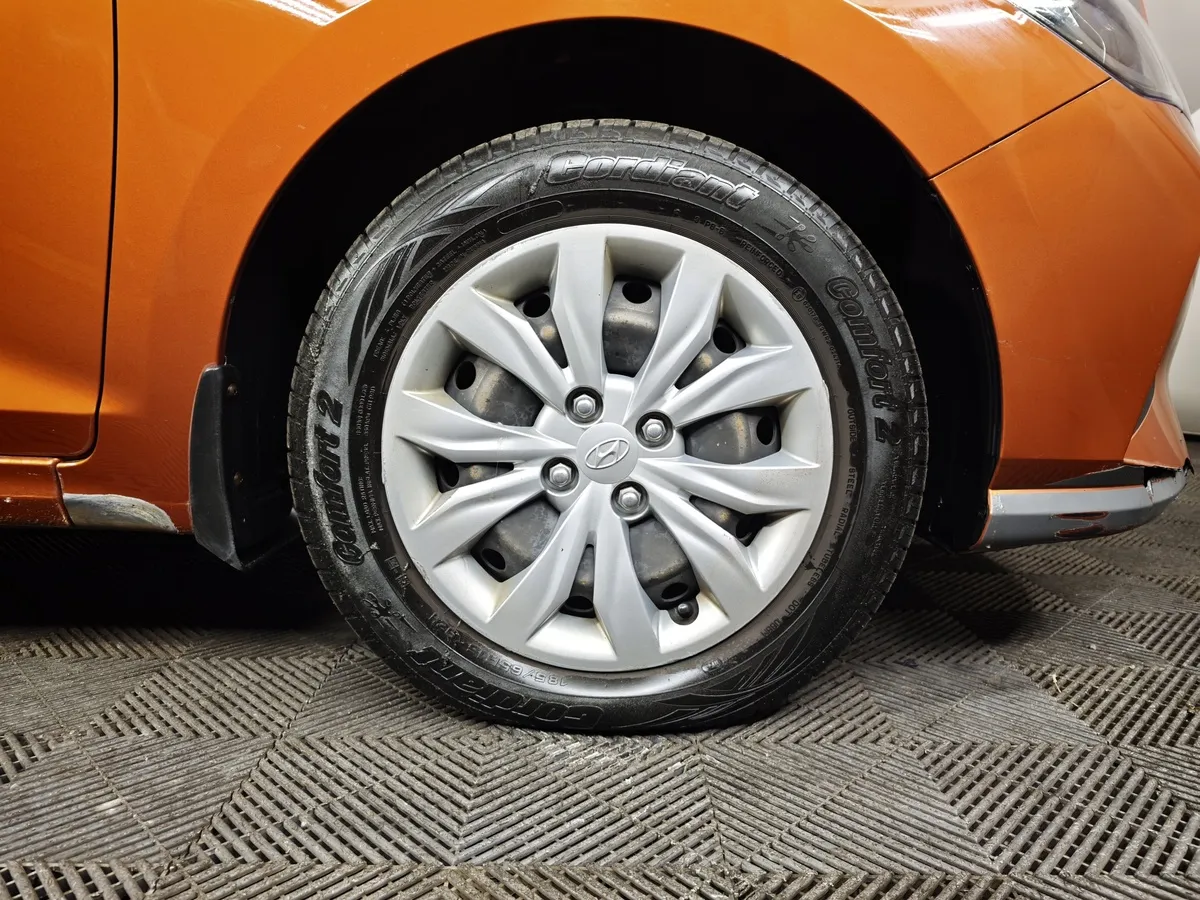 Hyundai Solaris 1.6 AT (123 л.с.) Active Plus Белый в АВИЛОН. Слайд №9