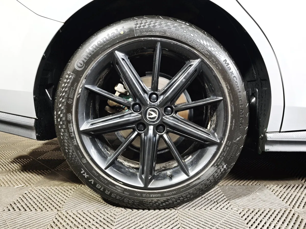 Changan UNI-V 1.5 AMT (181 л.с.) DLX Белый в АВИЛОН. Слайд №9