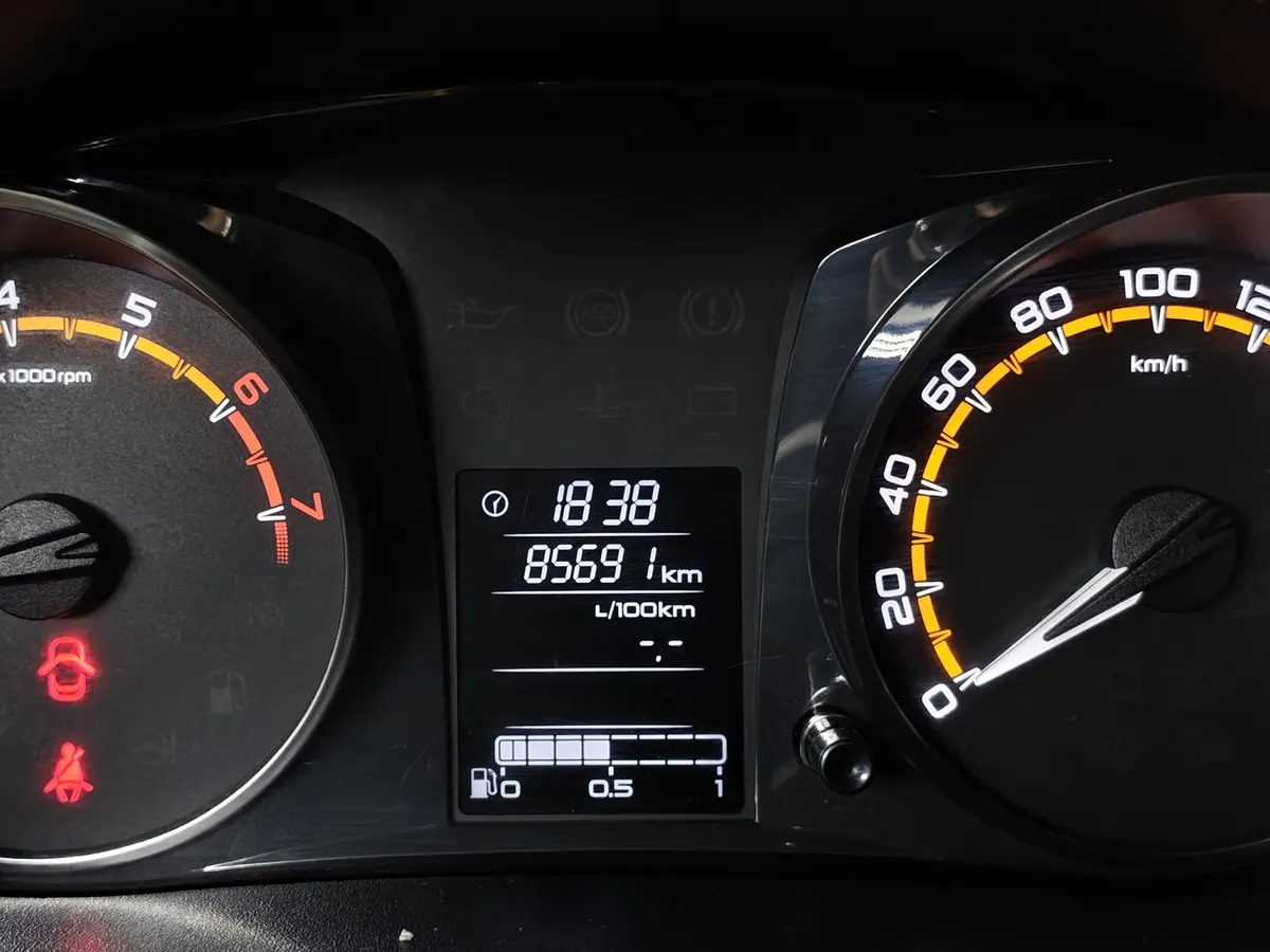 ВАЗ (Lada) Granta 1.6 MT 16 кл (106 л.с.) Серый в АВИЛОН. Слайд №18