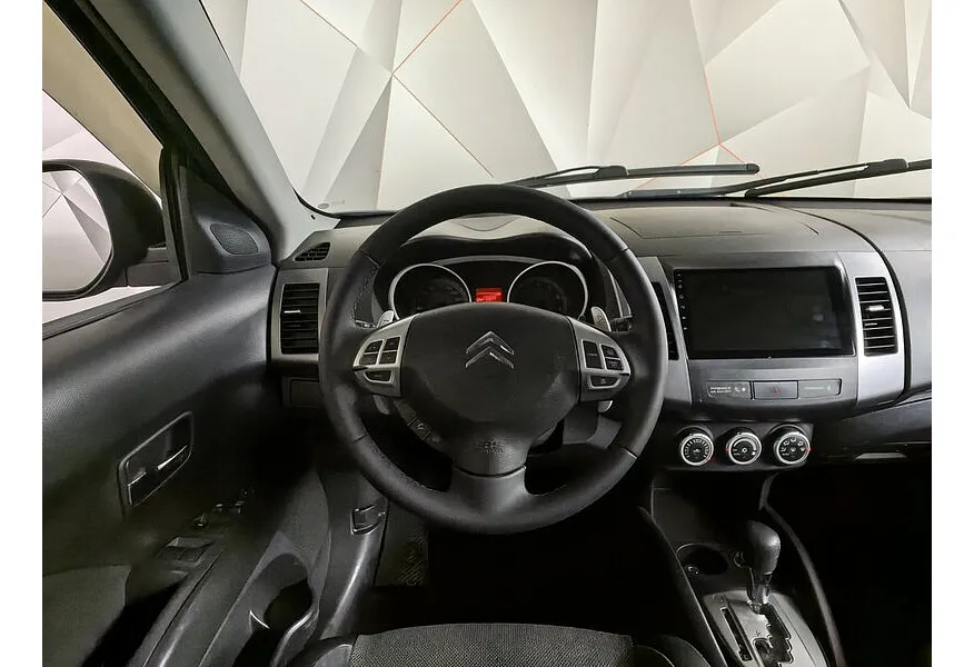 Citroen C-Crosser 2.4 CVT 4WD (170 л.с.) Зеленый в АВИЛОН. Слайд №20