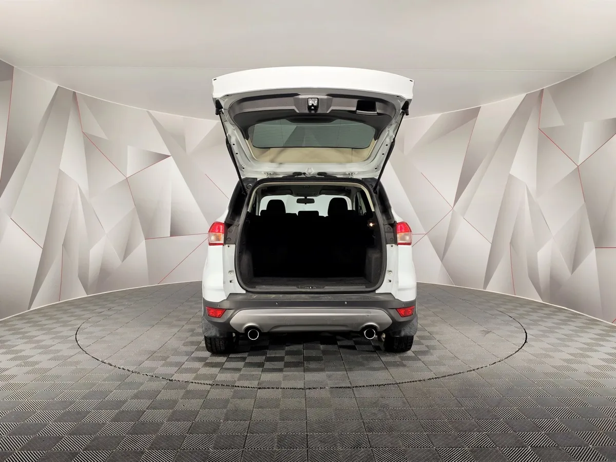 Ford Kuga 1.6 EcoBoost AT AWD (150 л.с.) Titanium Белый в АВИЛОН. Слайд №12