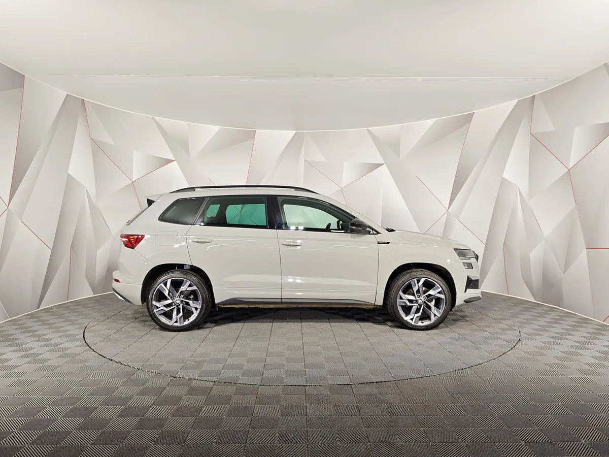 Skoda Karoq 2.0 AMT AWD (190 л.с.) SportLine 4х4 Серый в АВИЛОН. Слайд №6