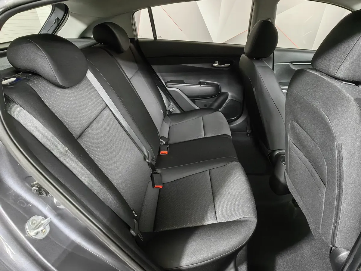 Kia Rio X 1.6 AT (123 л.с.) Luxe Серый в АВИЛОН. Слайд №15