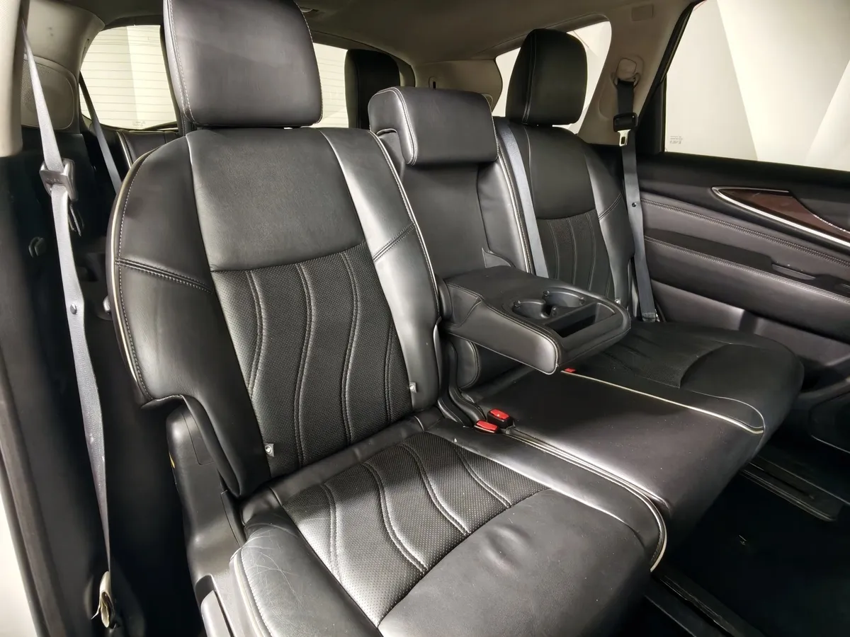 Infiniti QX60 3.5 CVT AWD (262 л.с.) Белый в АВИЛОН. Слайд №17