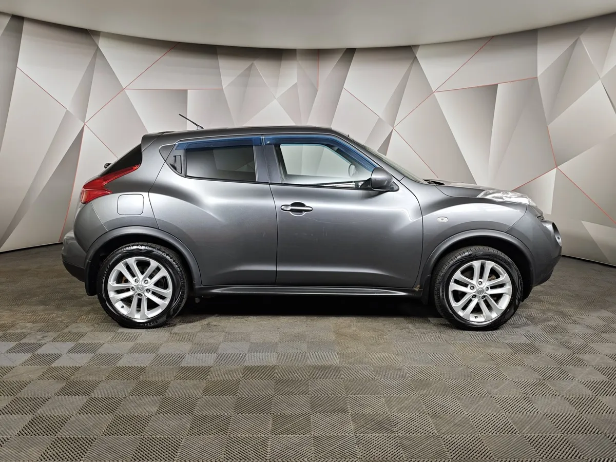 Nissan Juke 1.6 turbo CVT AWD (190 л.с.) Серый в АВИЛОН. Слайд №6