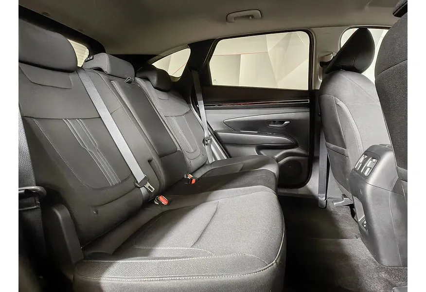 Hyundai Tucson D2.0 Smartstream 8AT 4WD (186 л.с.) Lifestyle + Smart Sense Серый в АВИЛОН. Слайд №16