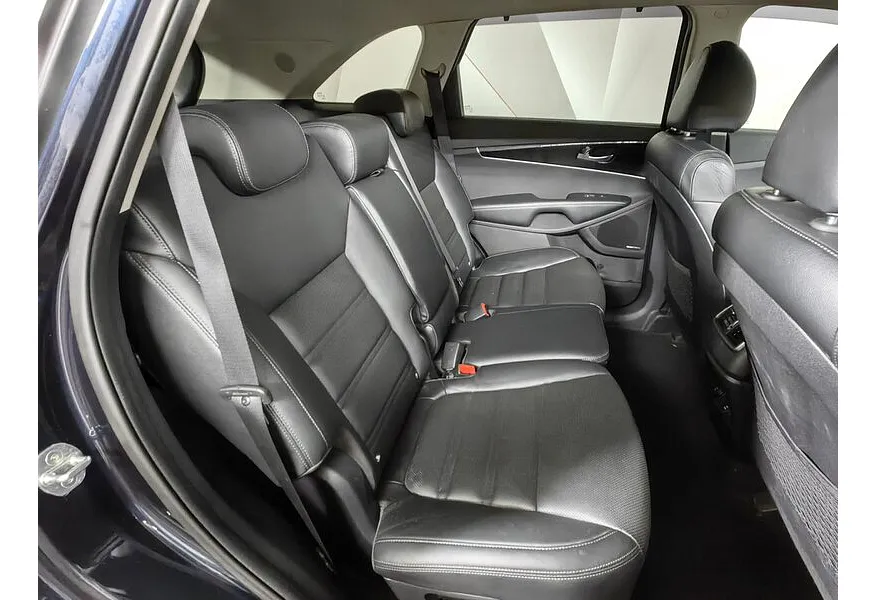 Kia Sorento 2.4 GDI AT AWD (188 л.с.) Prestige Синий в АВИЛОН. Слайд №16