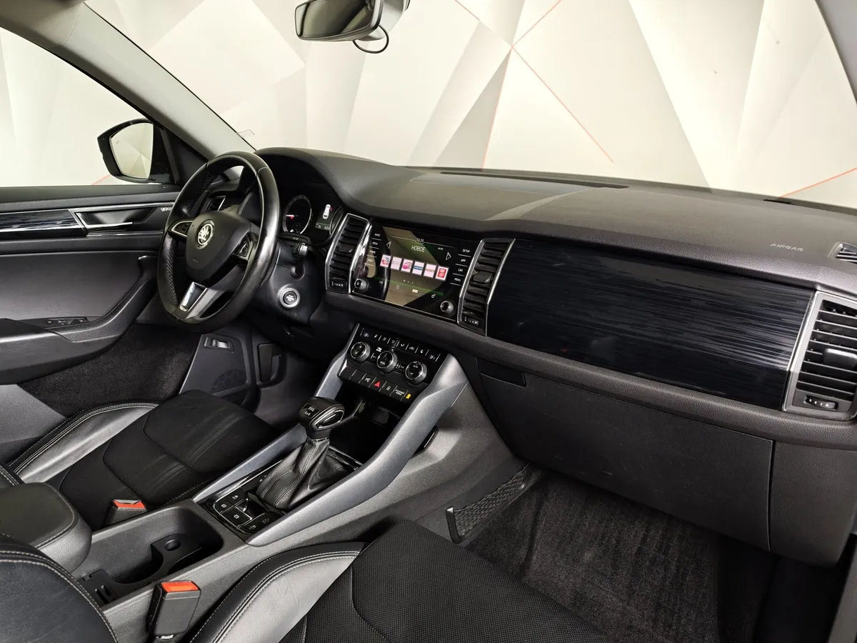 Skoda Kodiaq 2.0 TDI DSG 4X4 (150 л.с.) Коричневый в АВИЛОН. Слайд №13