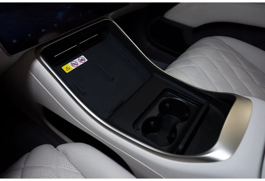 Avatr 11 116 kWh 4WD (578 л.с.) 5 мест Белый в АВИЛОН. Слайд №16