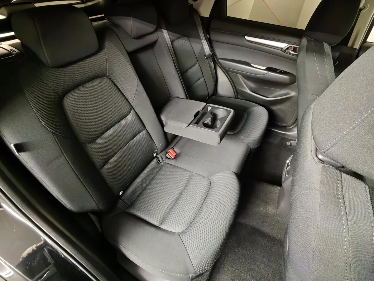 Mazda CX-5 2.0 SKYACTIV AT (150 л.с.) Drive Черный в АВИЛОН. Слайд №17