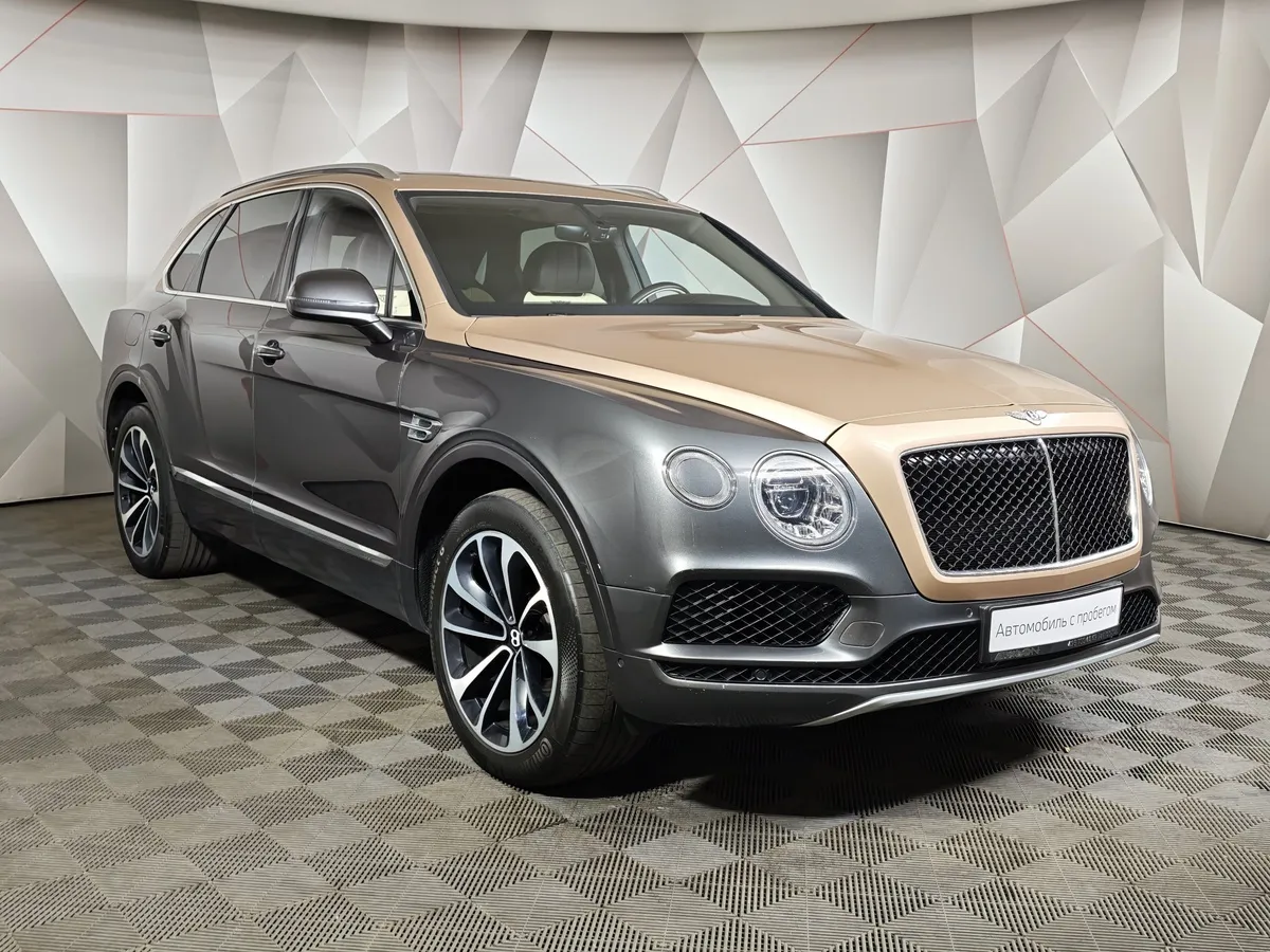 Bentley Bentayga 4.0 AT AWD (550 л.с.) Серый в АВИЛОН. Слайд №3