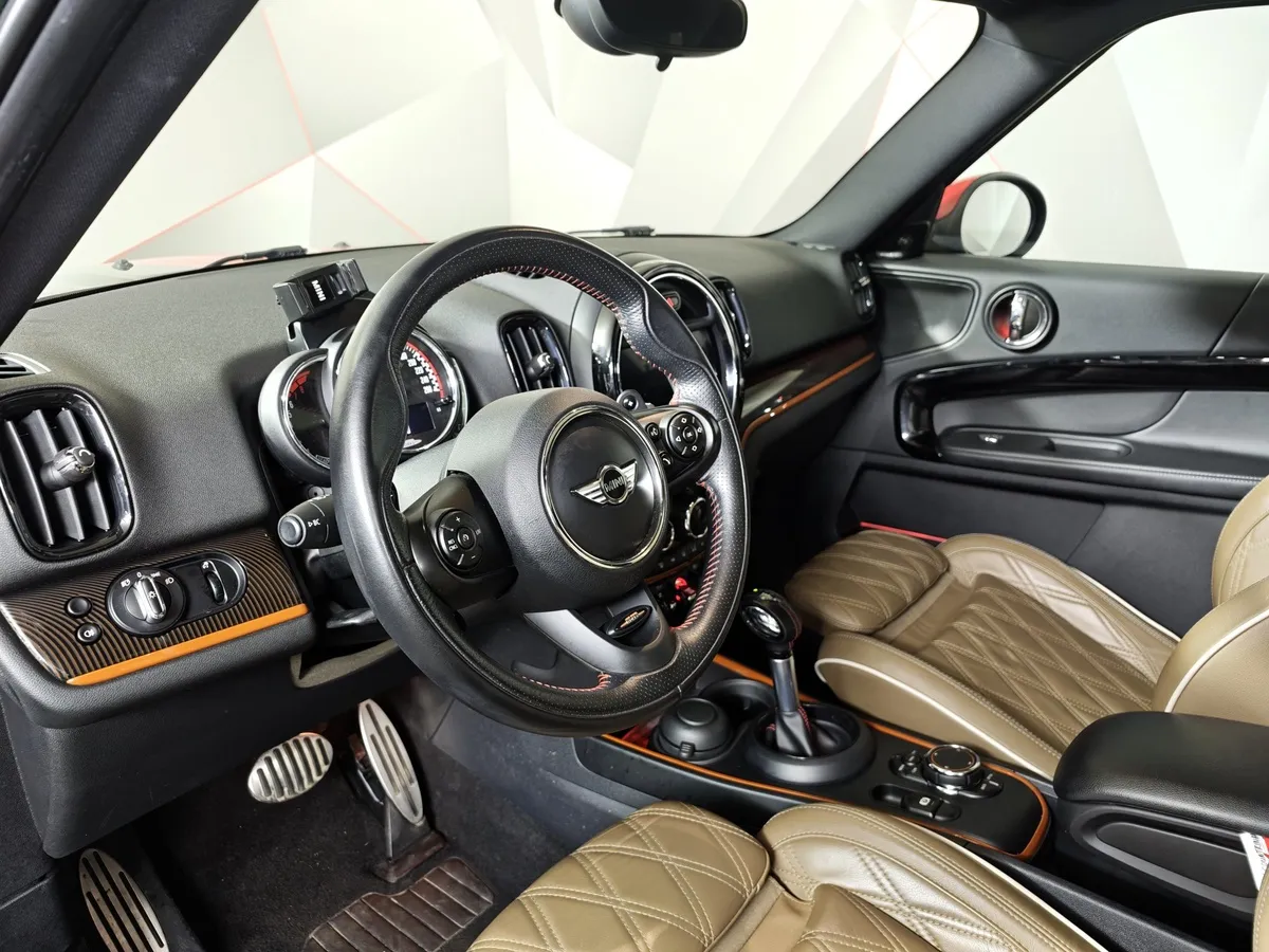 Mini Countryman JCW 2.0 AT AWD (306 л.с.) Зеленый в АВИЛОН. Слайд №12