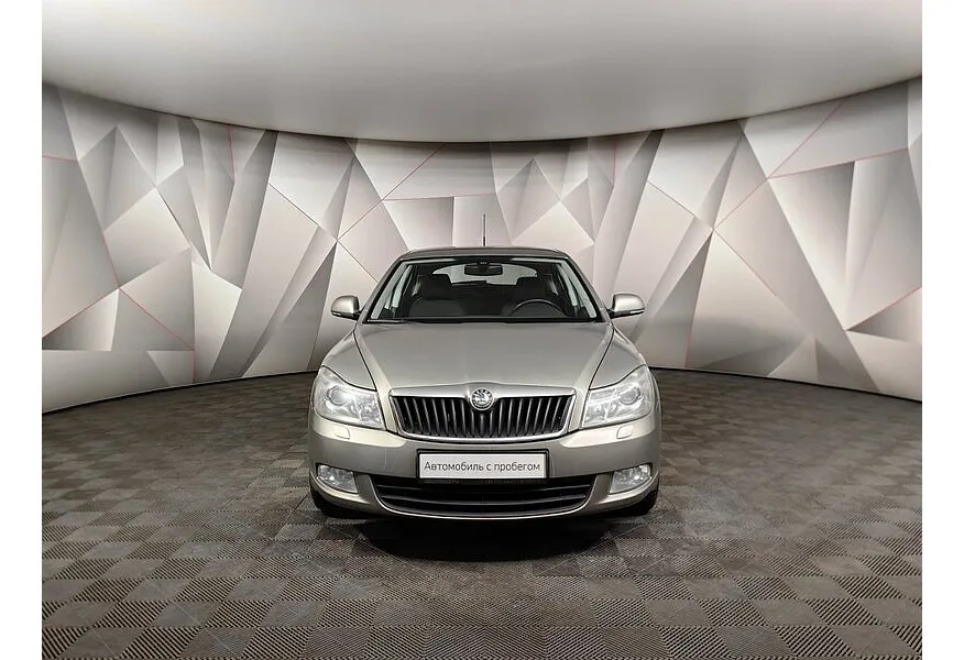Skoda Octavia 1.4 TSI MT (122 л.с.) Серый в АВИЛОН. Слайд №7