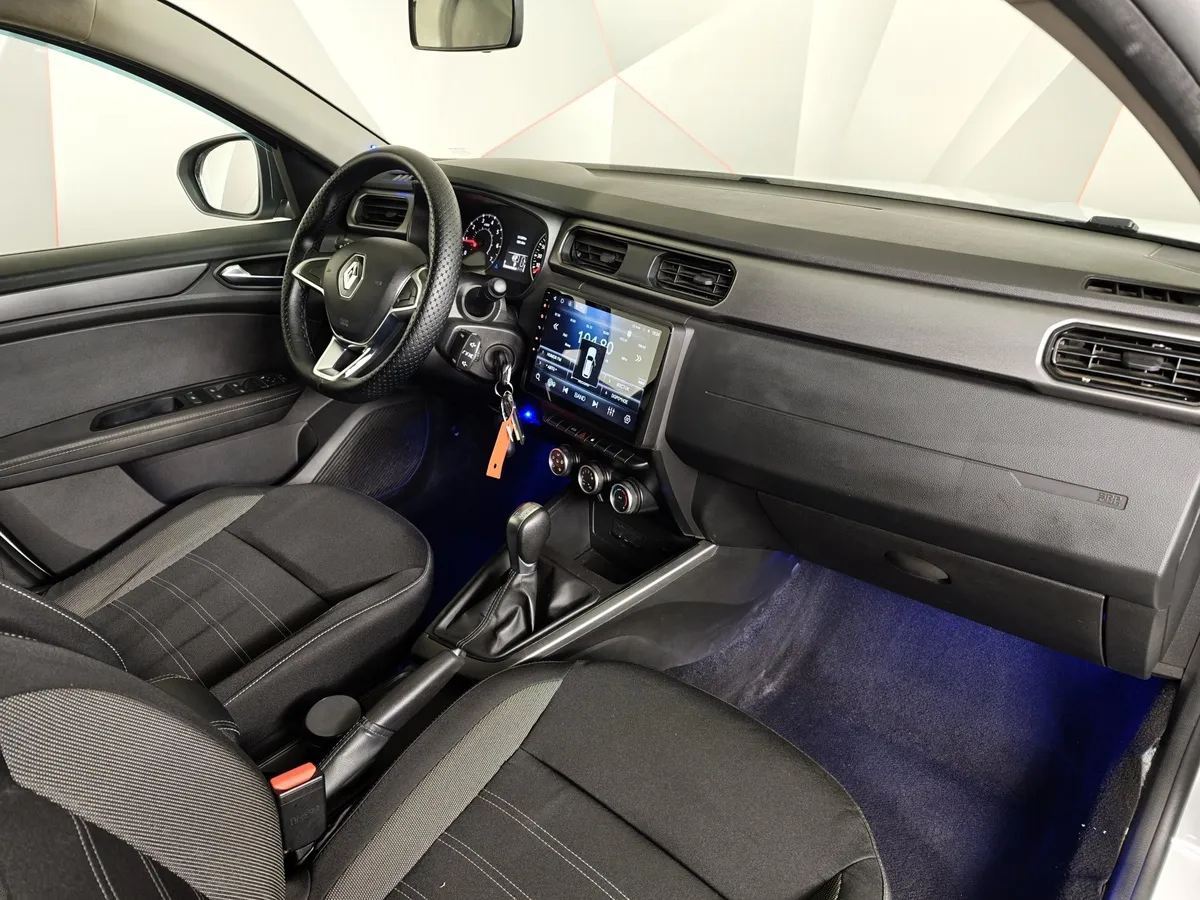 Renault Arkana 1.6 CVT 2WD (114 л.с.) Белый в АВИЛОН. Слайд №13