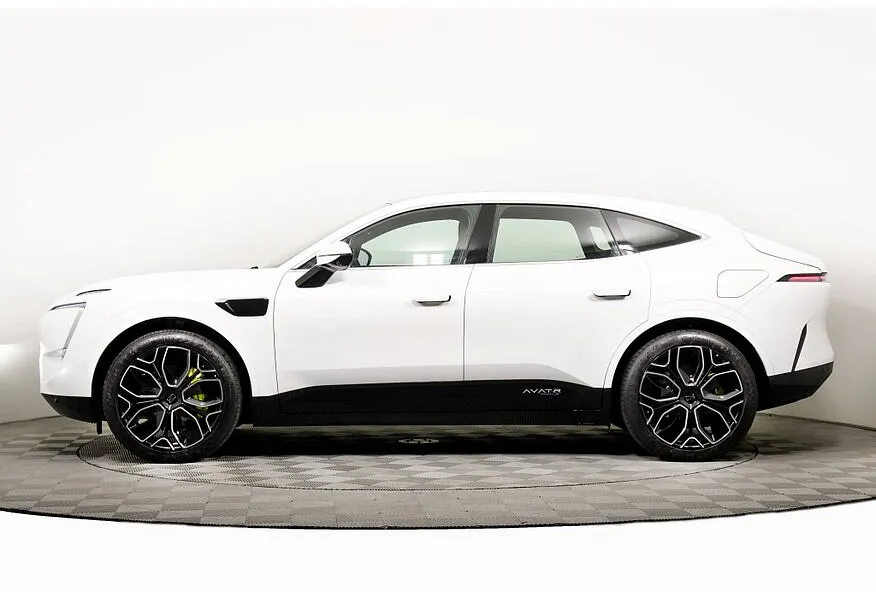 Avatr 11 116 kWh 4WD (578 л.с.) 4 места Белый в АВИЛОН. Слайд №3