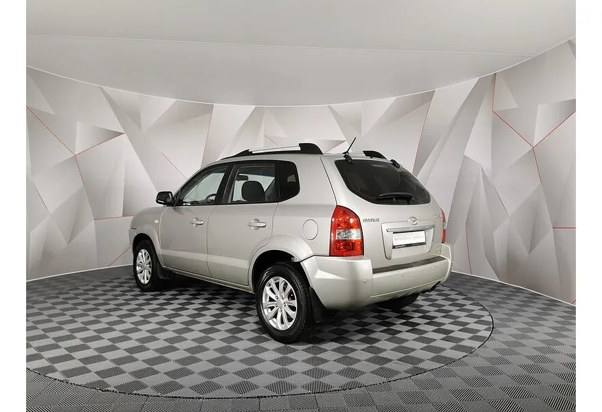 LIVE. Слайд №7