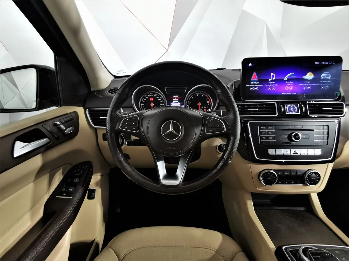 Mercedes-Benz GLS 400 4MATIC 9G-TRONIC (333 л.с.) Особая серия Черный в АВИЛОН. Слайд №19