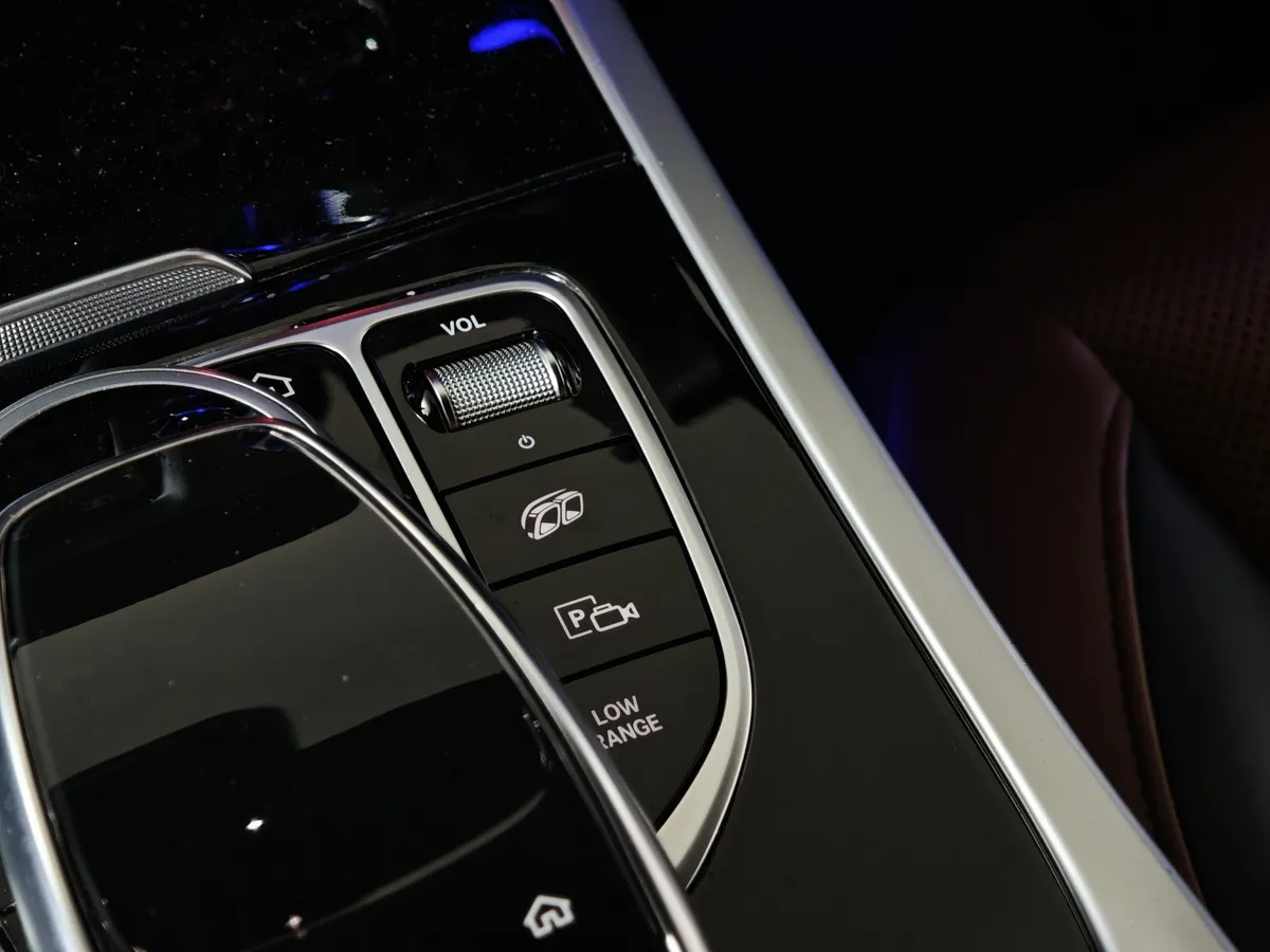 Mercedes-Benz G-Класс G 63 AMG Speedshift 4Matic (585 л.с.) Черный в АВИЛОН. Слайд №27