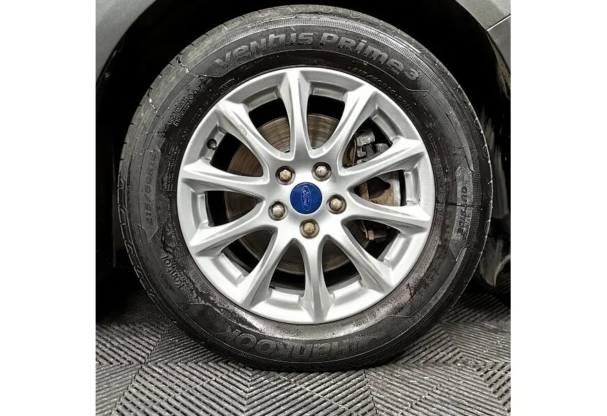 Ford Mondeo 2.5 AT (149 л.с.) Ambiente Серый в АВИЛОН. Слайд №9