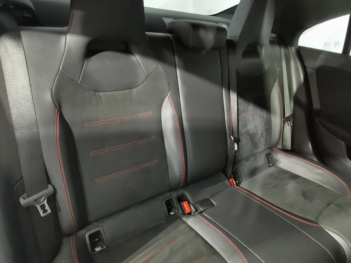 Mercedes-Benz CLA 200 7G-DCT (150 л.с.) Sport Белый в АВИЛОН. Слайд №16